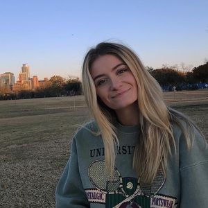 Meet your Posher, Maria